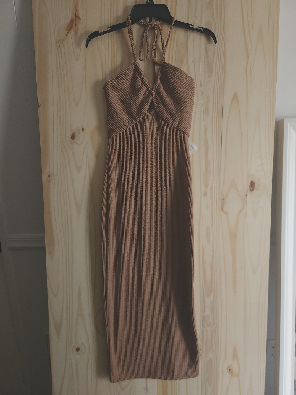 NWT Misty Rose Brown Ribbed Halter Maxi Dress Size S Keyhole Bodycon